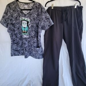 Universal Monters XL Gray Graphic Top & GT Performance XL black Bottom Set.